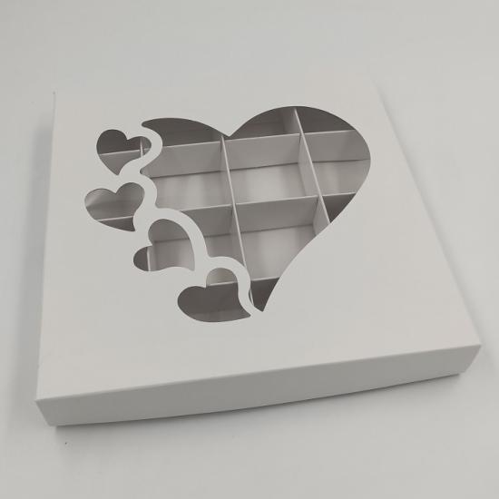 16 Bölmeli Karton Kutu | Çikolata Kutusu | Bölmeli Kutu | Bölmeli Çikolata Kutusu | Sevgililer Günü Kutusu