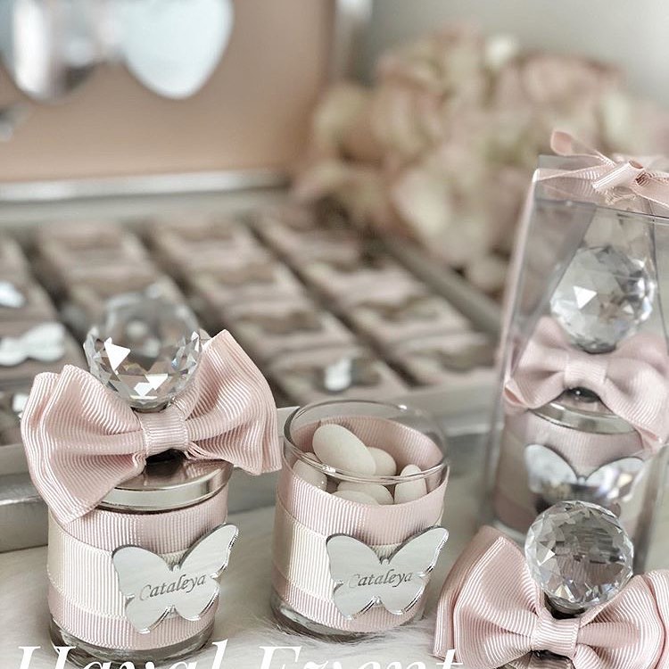 Drajeler Cam Bardakta