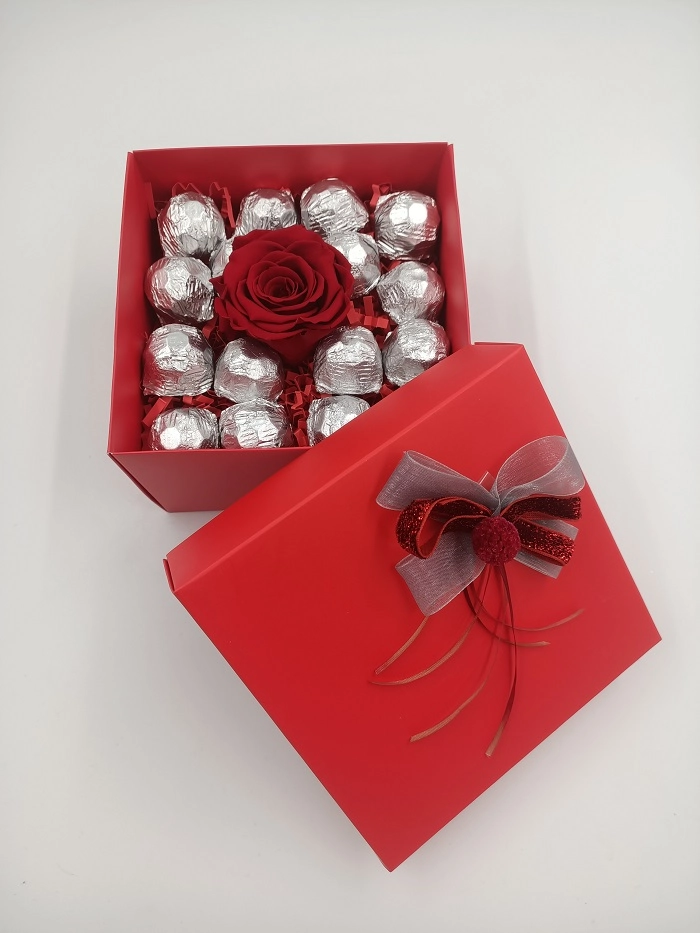 15x15x10 cm Hediyelik Karton Kutu