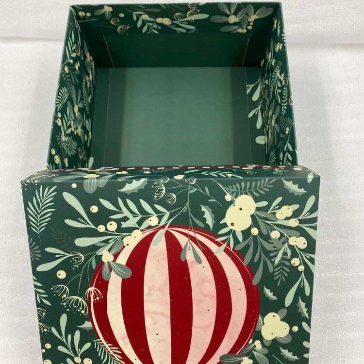 Uçan Balon Baskılı Yeşil Yılbaşı Kutusu 5 ’li