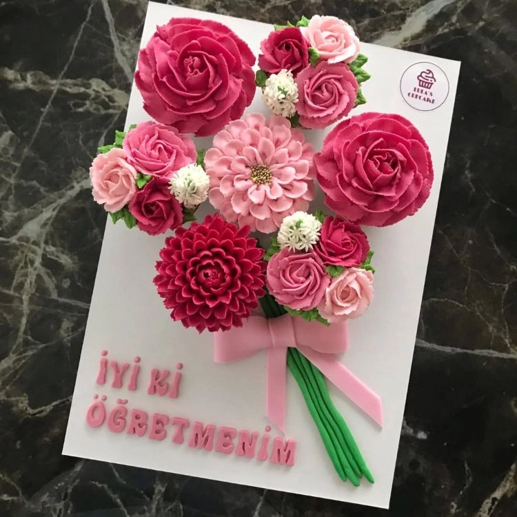 Cupcake Çiçek Buketi Karton Altlık (Tabanlık) – 6’lı / 9’lu / 12’li Cupcake Kutularına Uygun