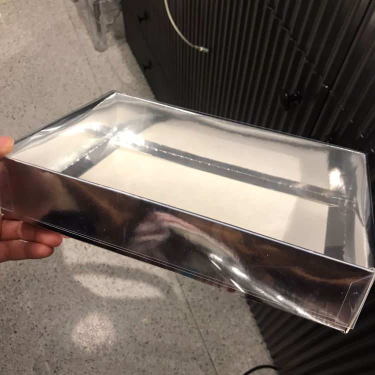 17x25x5 Şeffaf Kapaklı Karton Kutu