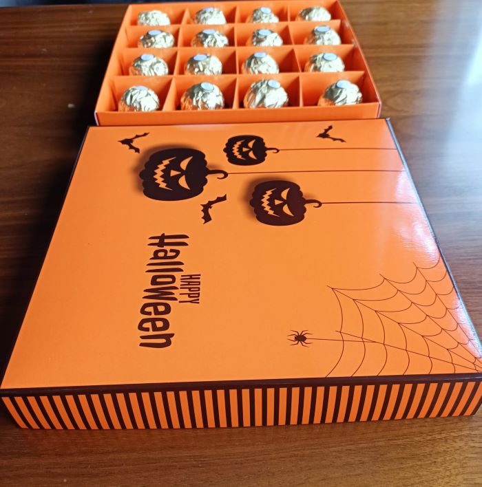 16 Bölmeli Halloween Cadılar Bayramı Karton Kutu