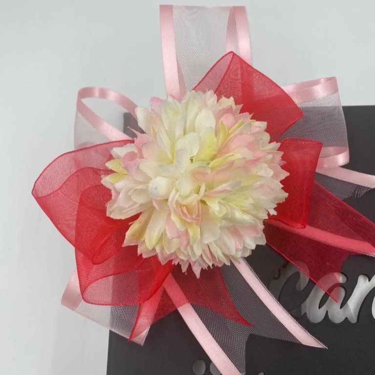 Pembe ve Kırmızı Hediye Paketi Hazır Fiyonk