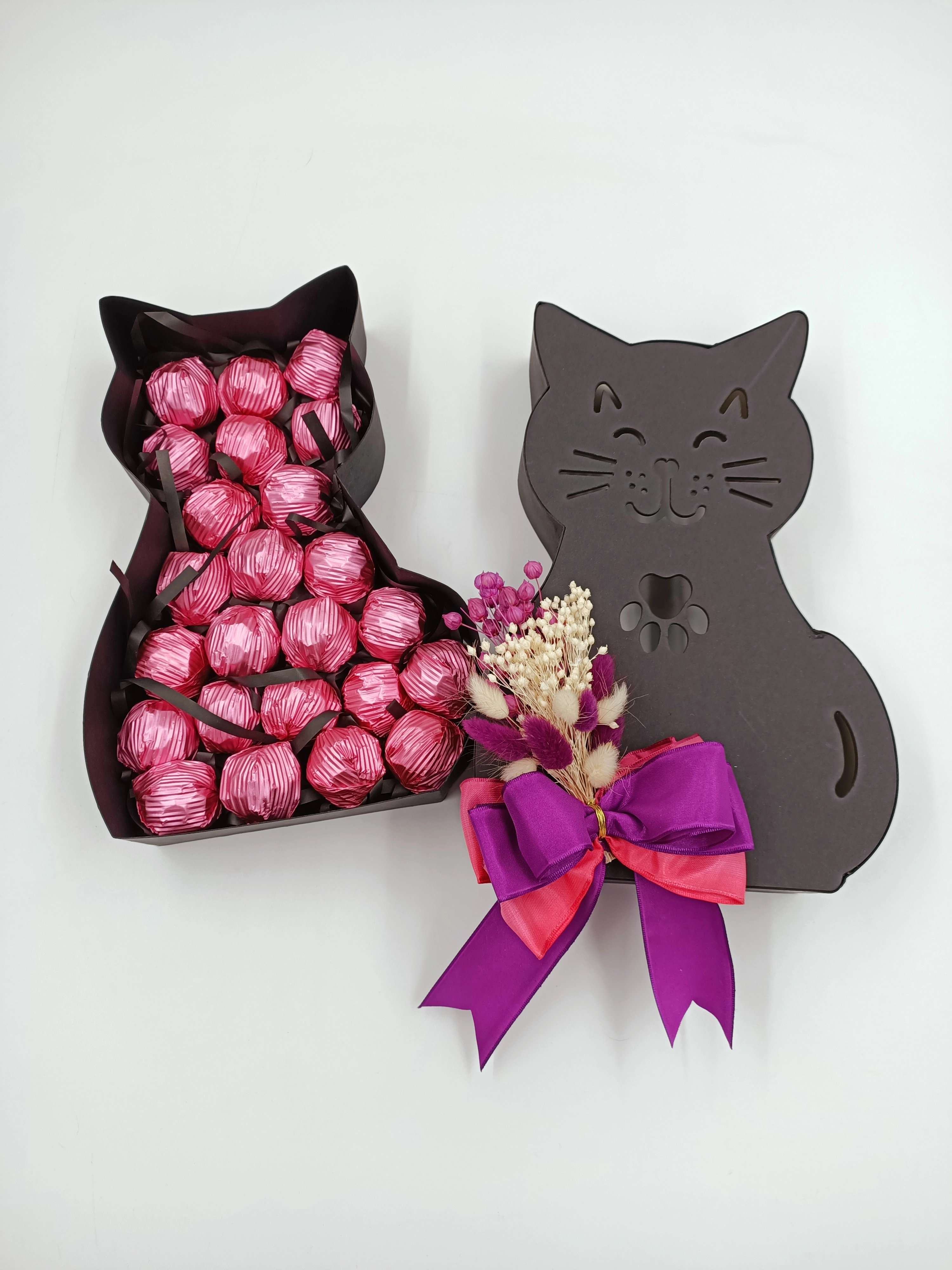 Kedi Şeklinde Karton Kutu