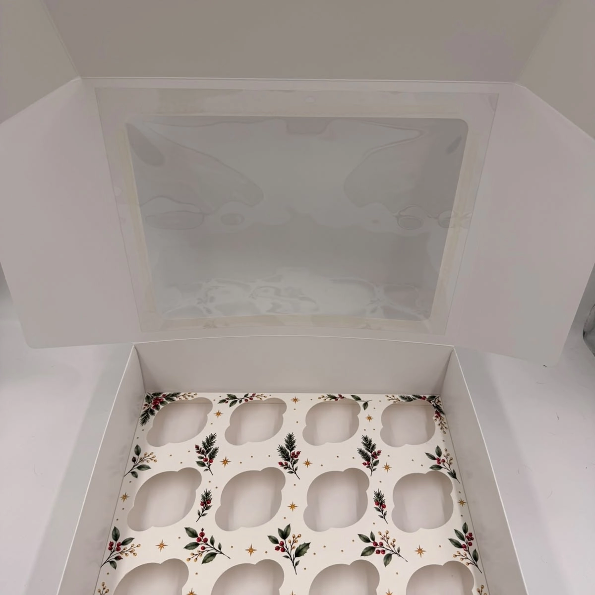 Kokina Desenli 12’li Yılbaşı Cupcake Kutusu