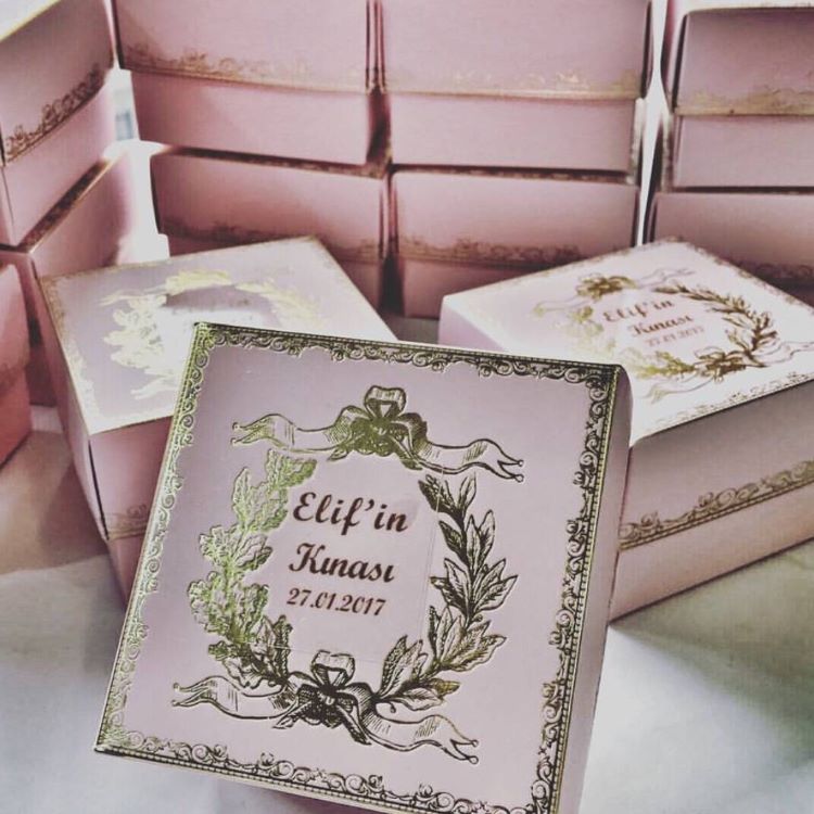 Dekoratif Karton Kutu