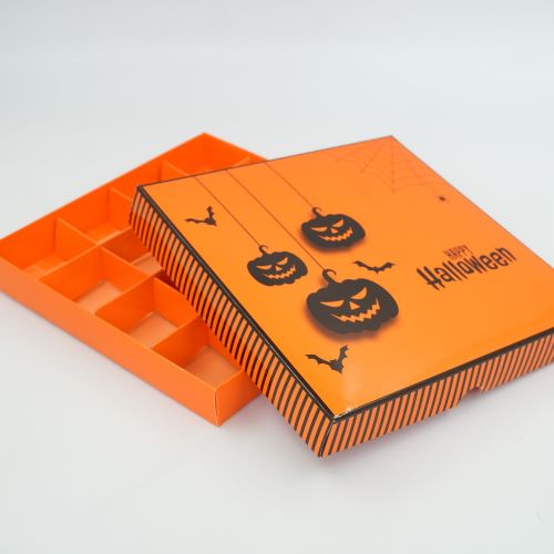 16 Bölmeli Halloween Cadılar Bayramı Karton Kutu