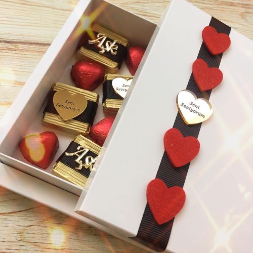 Sevgililer Günü Beyaz Karton Kutu 