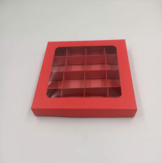 16 Bölmeli Pencereli Çikolata Kutusu 