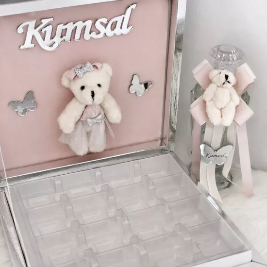 16’lı Bölmeli Seperatörlü Madlen Çikolata Kutusu