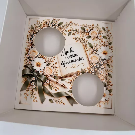 2’li Pencereli Öğretmenler Günü Cupcake Kutusu