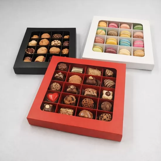 16 Bölmeli Pencereli Çikolata Kutusu 