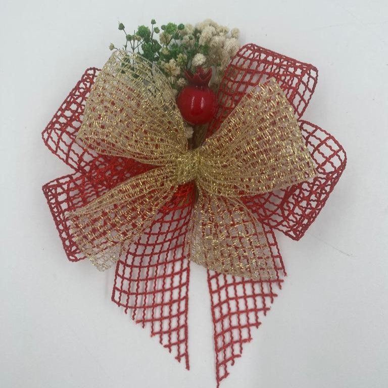 File Kurdeleli Yılbaşı Hediyesi Süsü