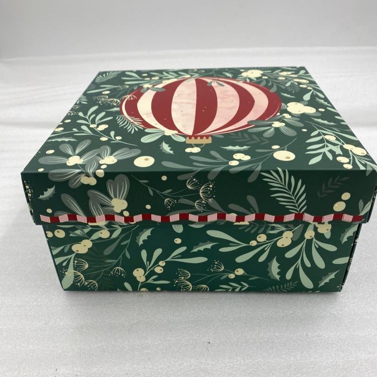 Uçan Balon Baskılı Yeşil Yılbaşı Kutusu 5 ’li