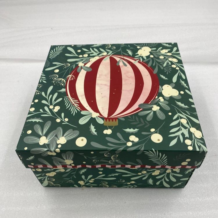 Uçan Balon Baskılı Yeşil Yılbaşı Kutusu 5 ’li