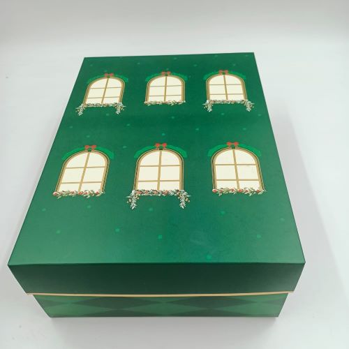 Pencere Desenli Yeşil Karton Yılbaşı Kutusu