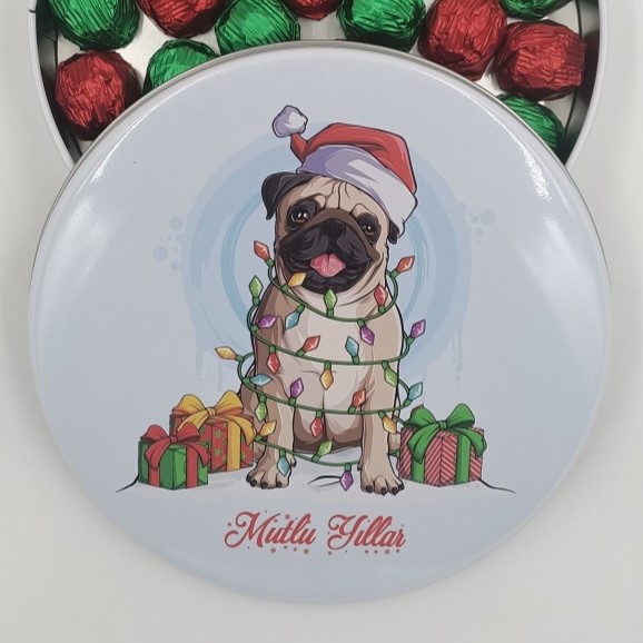 Pug Ve Mutlu Yıllar Baskılı Metal Yılbaşı Kutusu